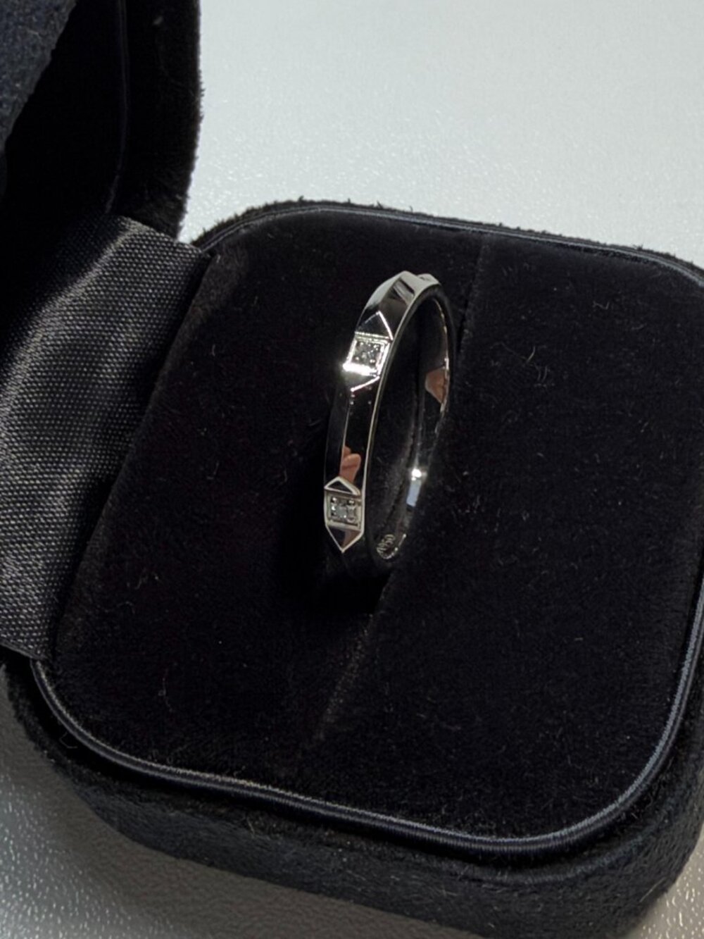 Tiffany & Co. True Band Platinum